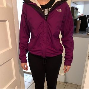 North face rain jacket in great condition